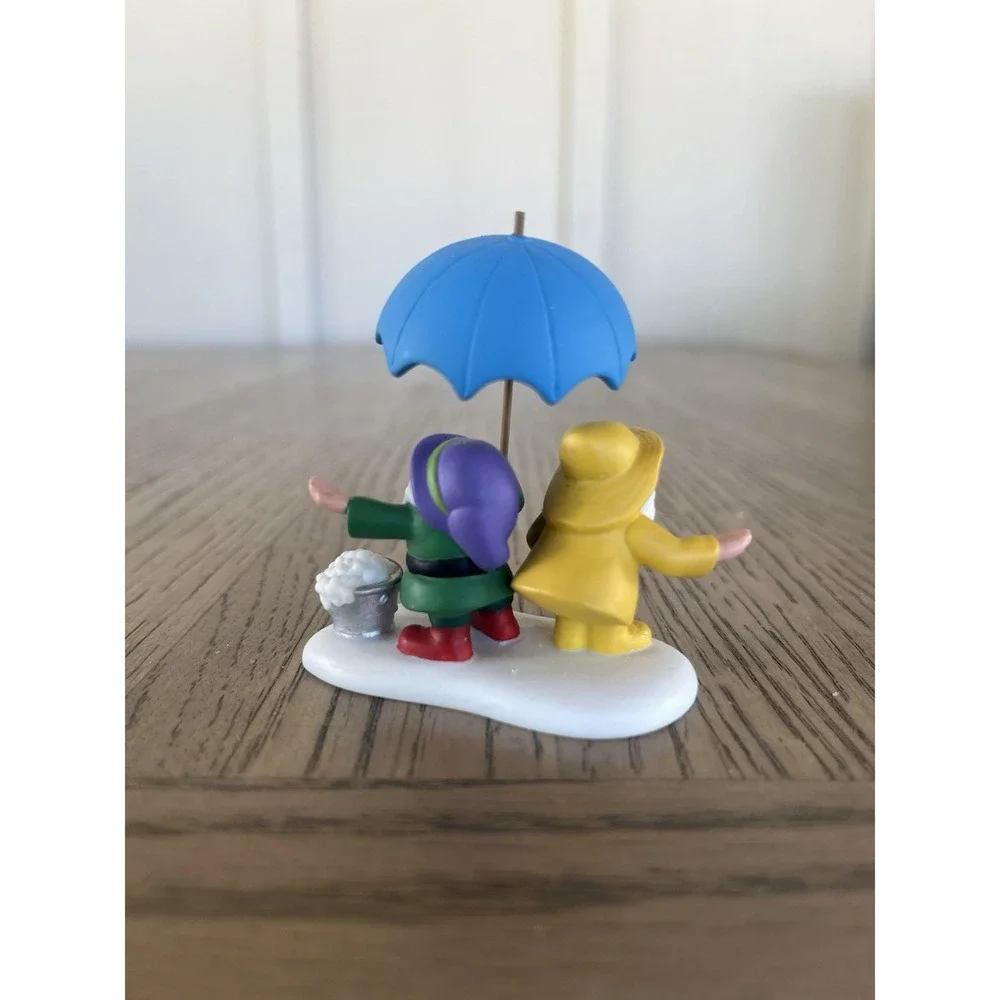 Dept 56 North Pole Series Car Wash Cadets 56.56813 Christmas Village Figurine
